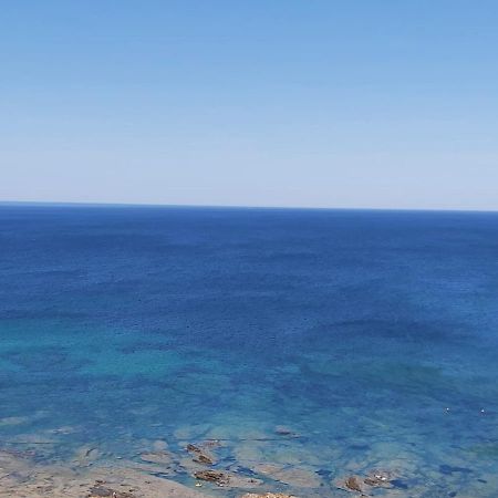 Vila Su Sattisceddu Uras Exteriér fotografie